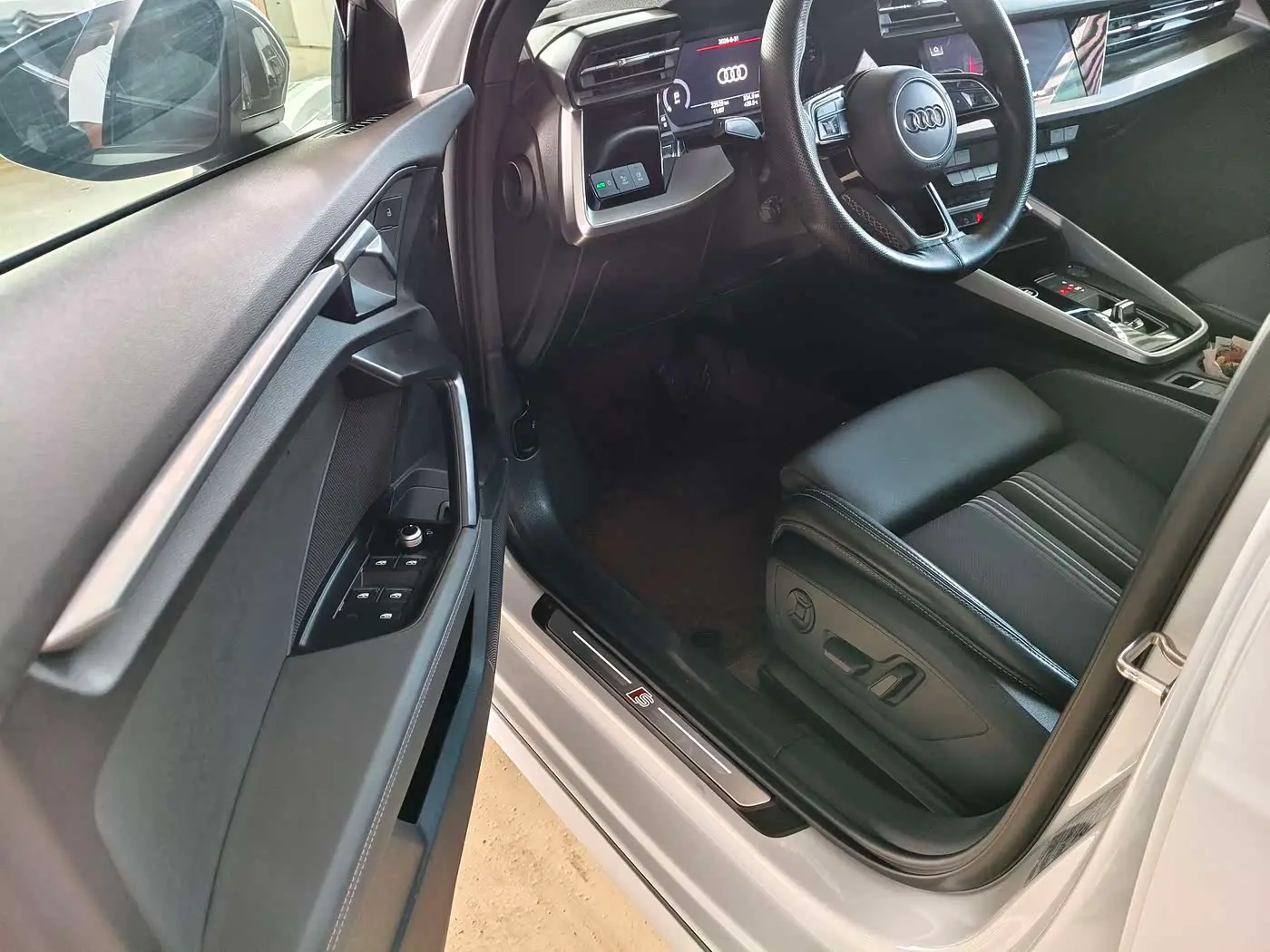 Audi A3 2023 — Photo 3/10