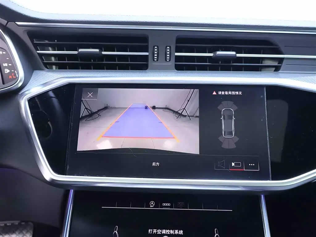 Audi A6L 2021 — Фото 10/20