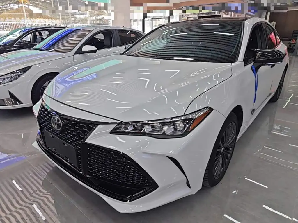 Toyota Avalon 2021 — Şəkil 2/20