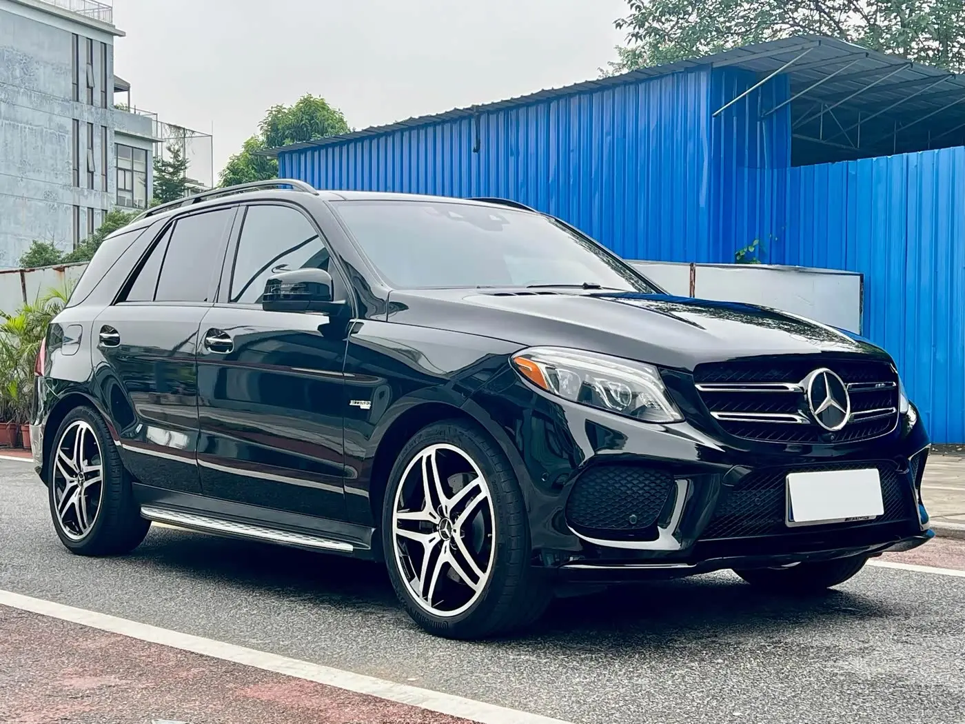Mercedes-Benz GLE AMG 2018 — Photo 5/20