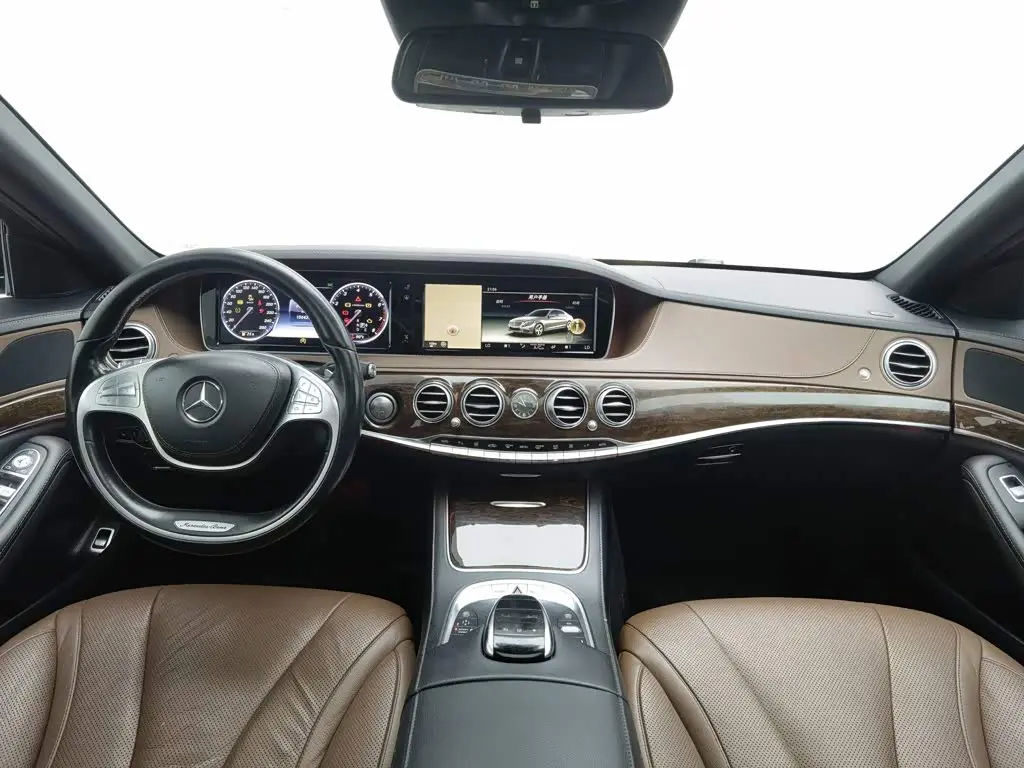 Mercedes-Benz S-Class 2015 — Photo 5/20
