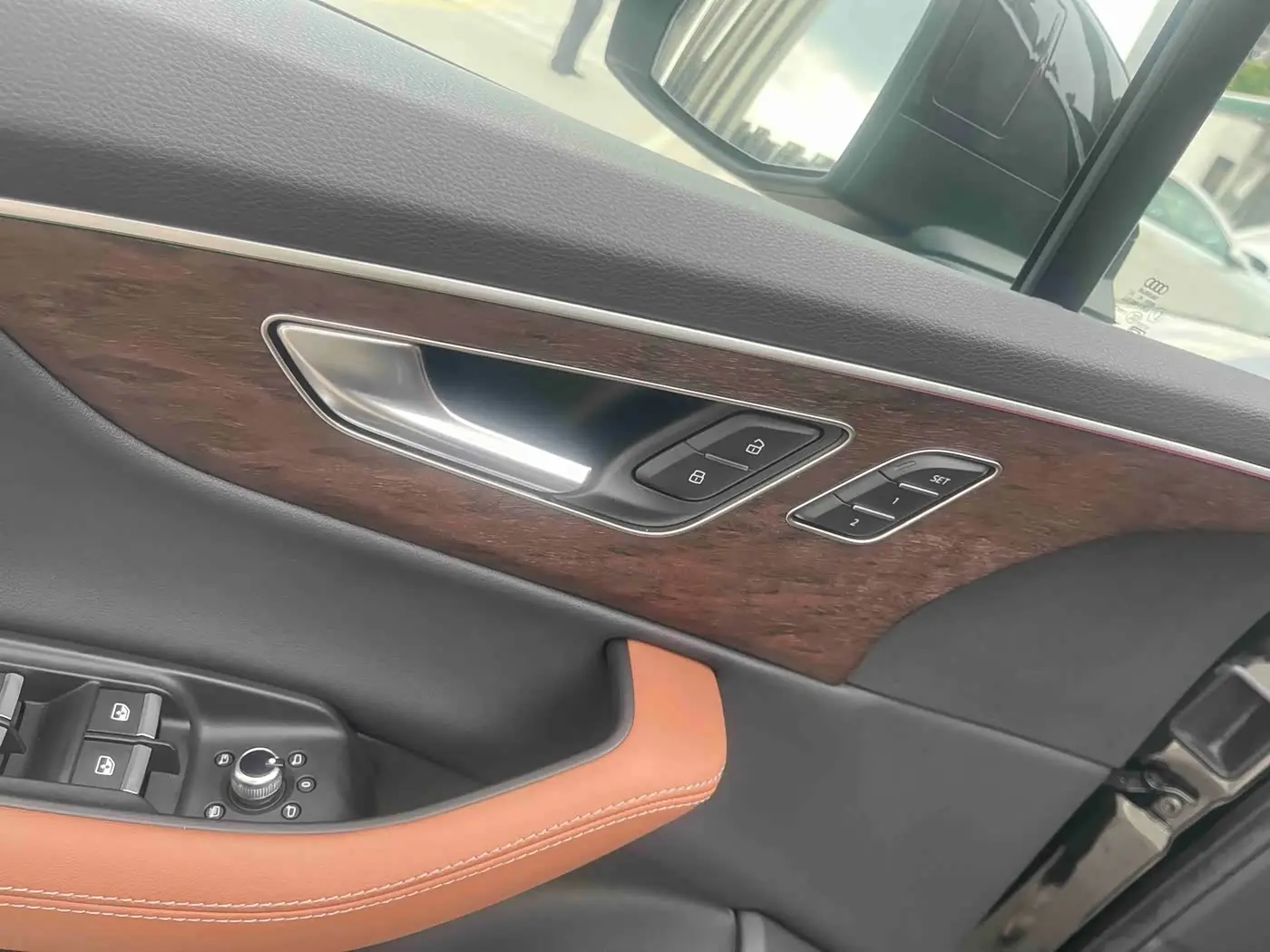 Audi Q7 2025 — ფოტო 5/18