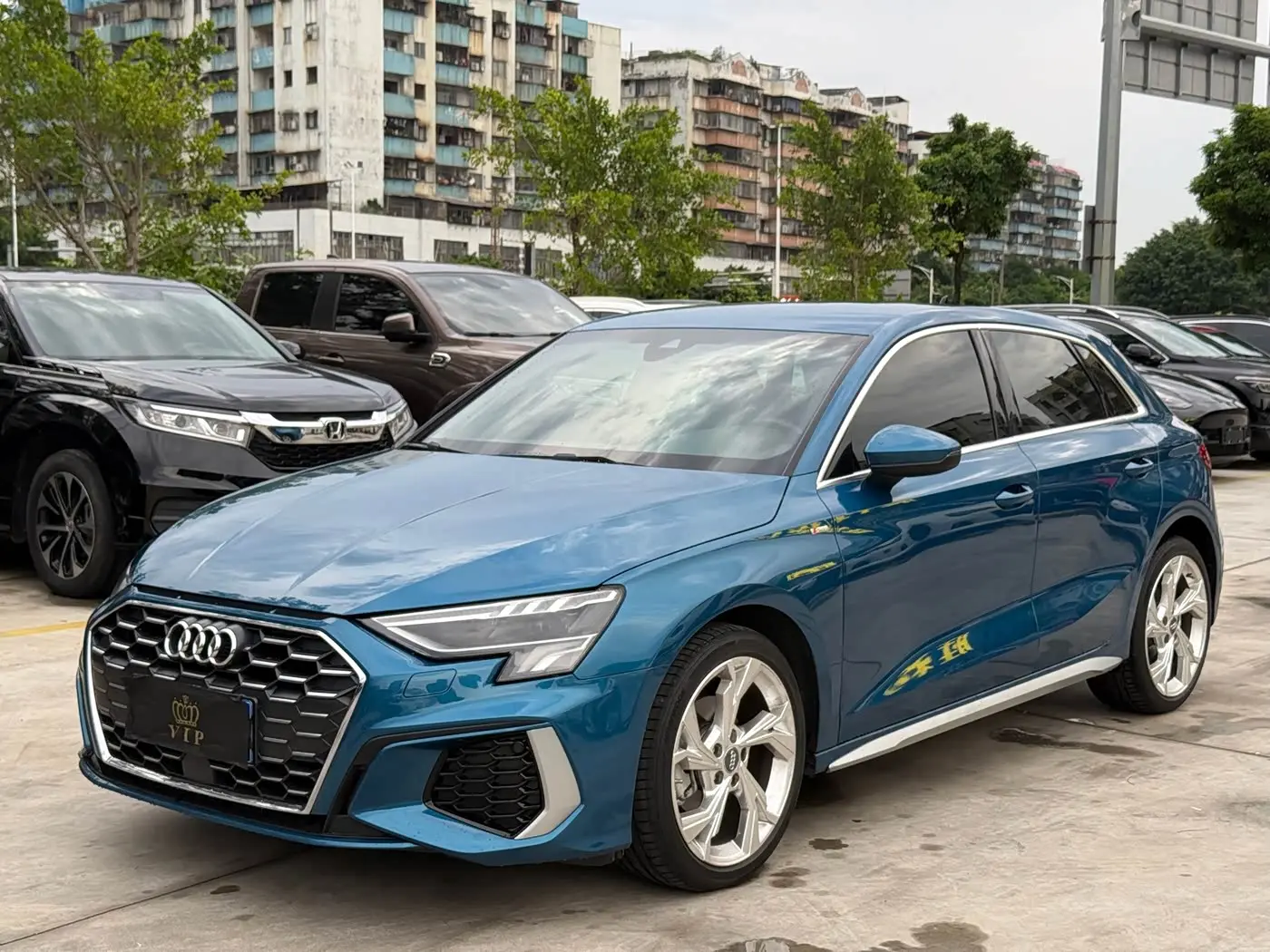 Audi A3 2022 — Şəkil 1/8