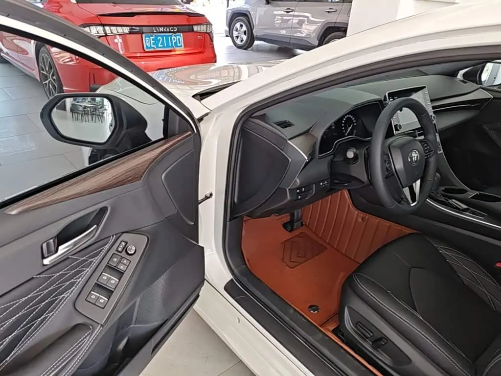 Toyota Avalon 2021 — Şəkil 16/20