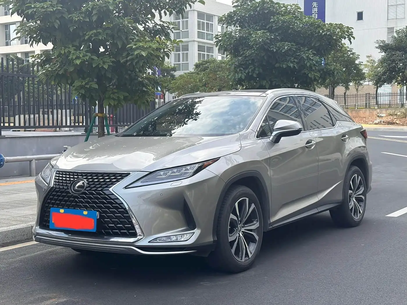 Lexus RX, 2020