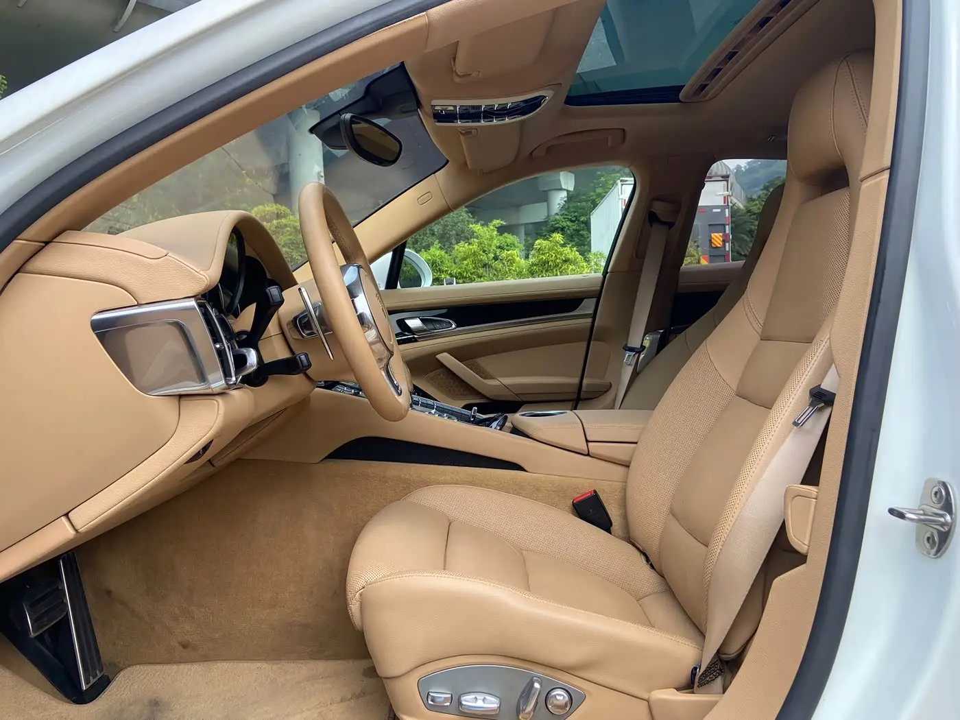 Porsche Panamera 2014 — Photo 7/18