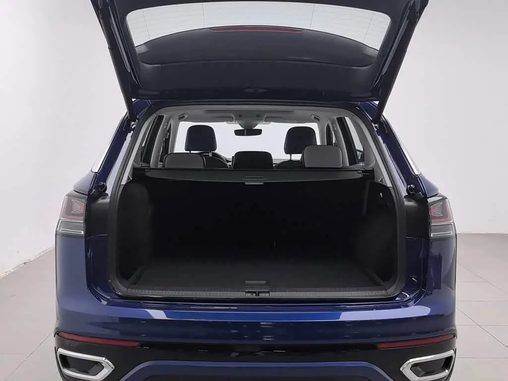 Volkswagen Tayron GTE Plug-in Hybrid 2022 — Фото 16/20