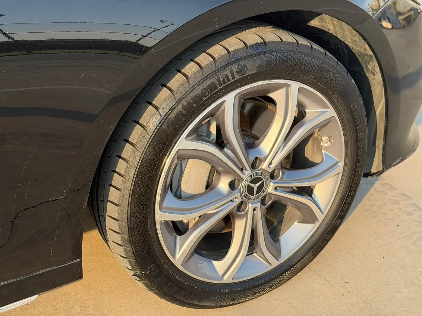 Mercedes-Benz E-Class 2020 — Photo 7/19