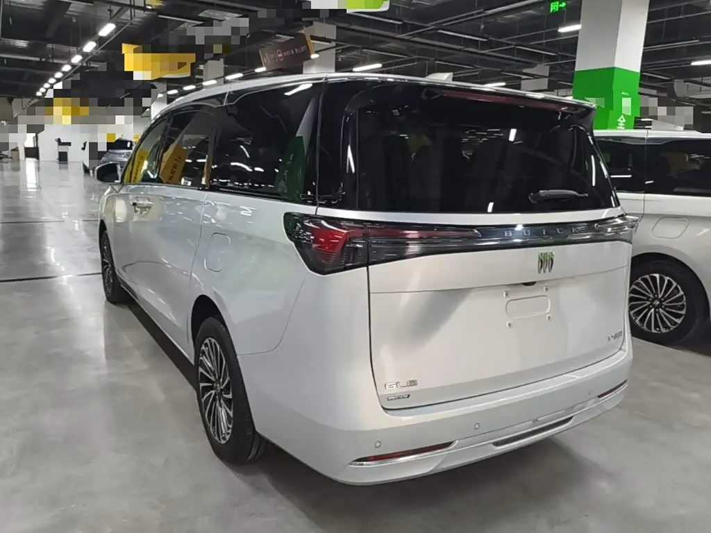 Buick GL8 New Energy 2025 — ფოტო 5/20