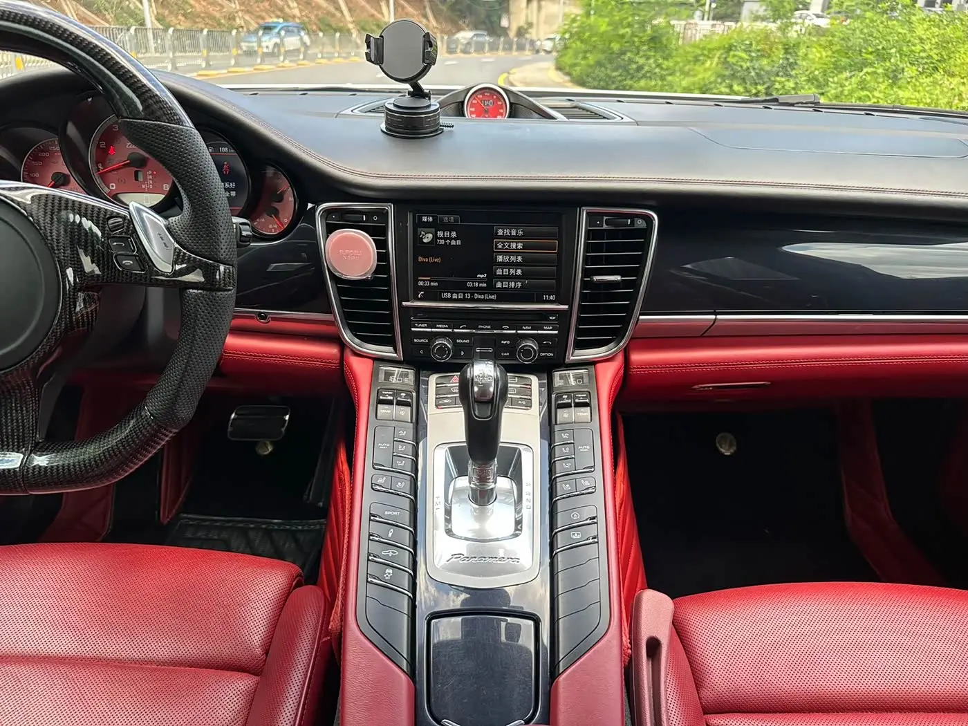 Porsche Panamera 2014 — Photo 10/20