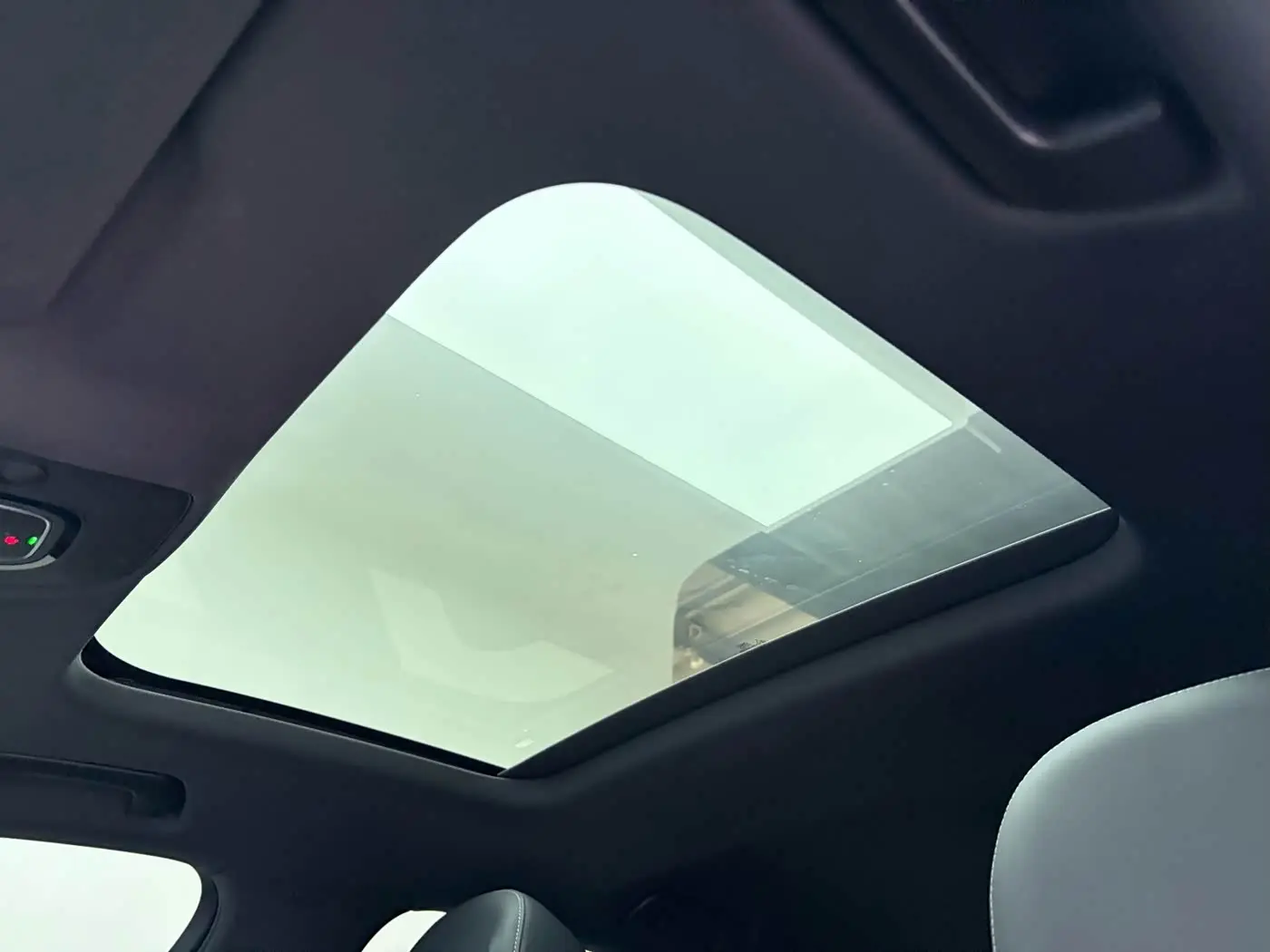Audi A6L 2024 — Şəkil 13/18