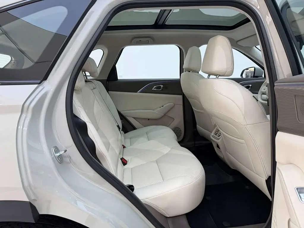 Haval Xiaolong MAX 2025 — Şəkil 19/20