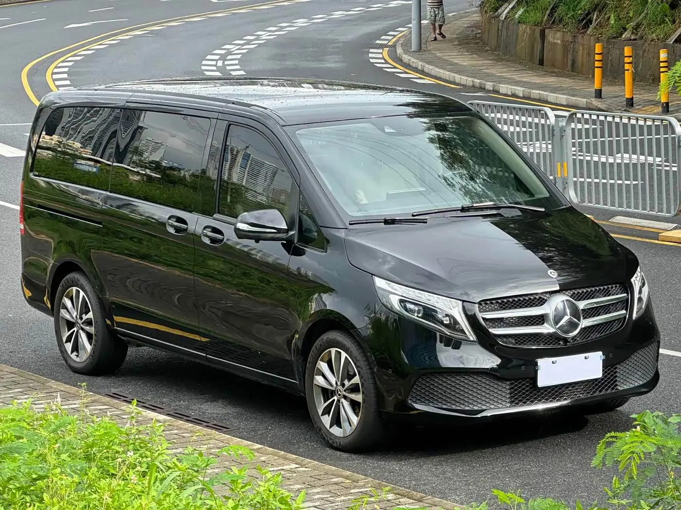 Mercedes-Benz V-Class 2020 — Şəkil 3/15