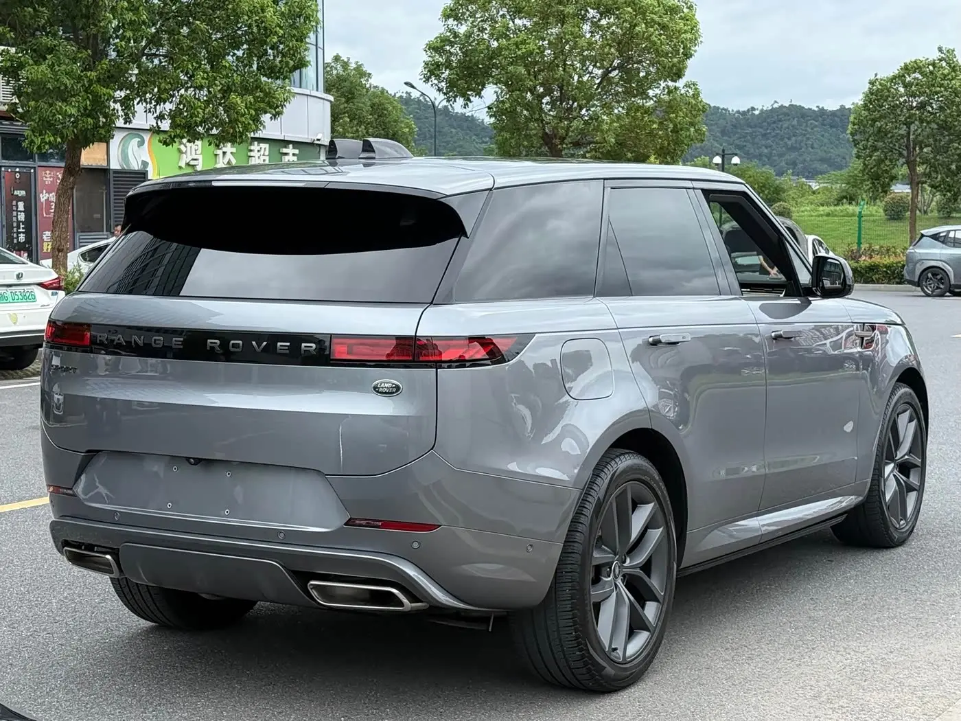 Land Rover Range Rover Sport 2024 — Photo 3/20