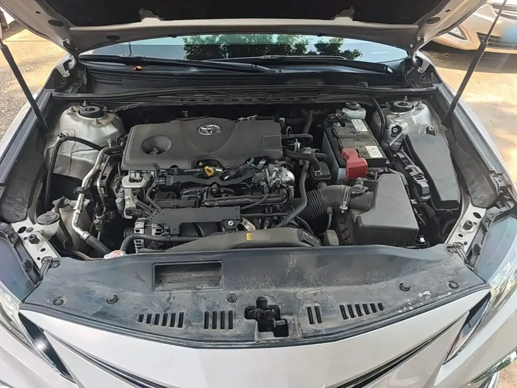 Toyota Camry 2023 — Photo 19/19