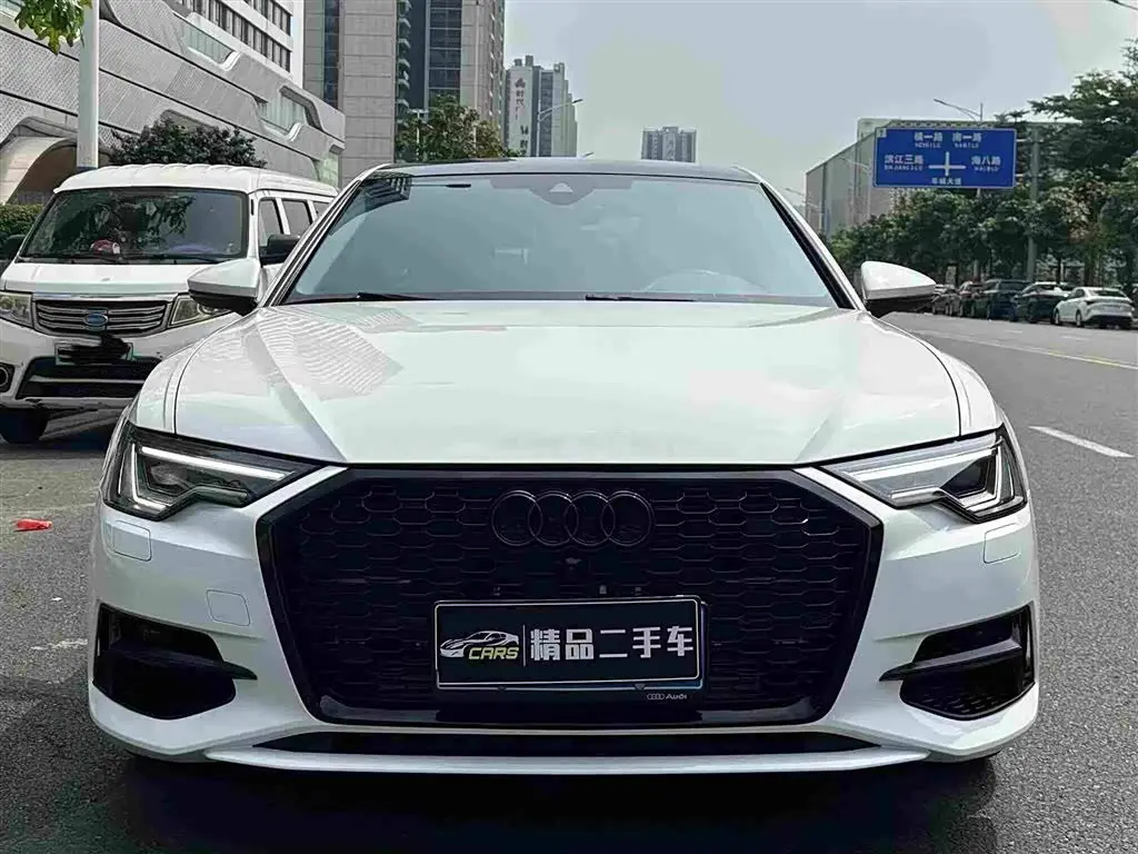 Audi A6L 2023 — Фото 2/20