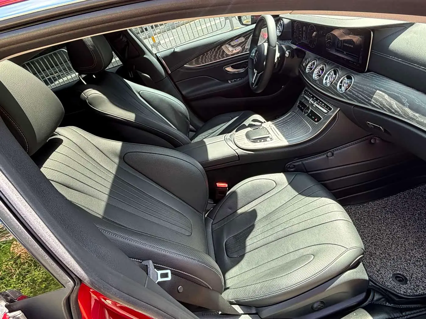 Mercedes-Benz CLS 2018 — Photo 10/20