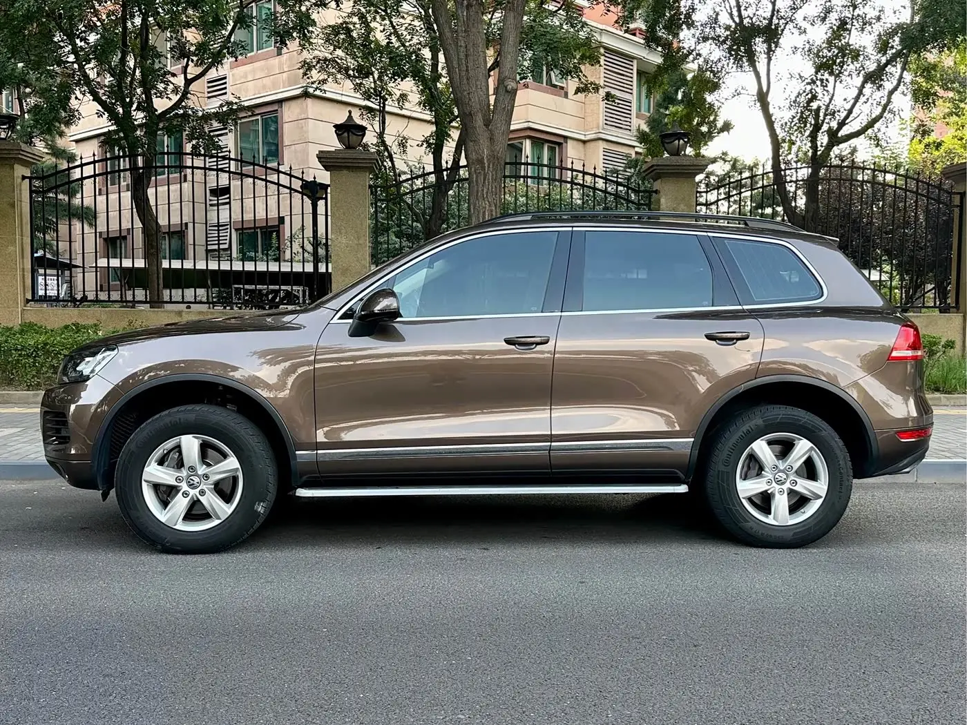 Volkswagen Touareg 2015 — Фото 3/15