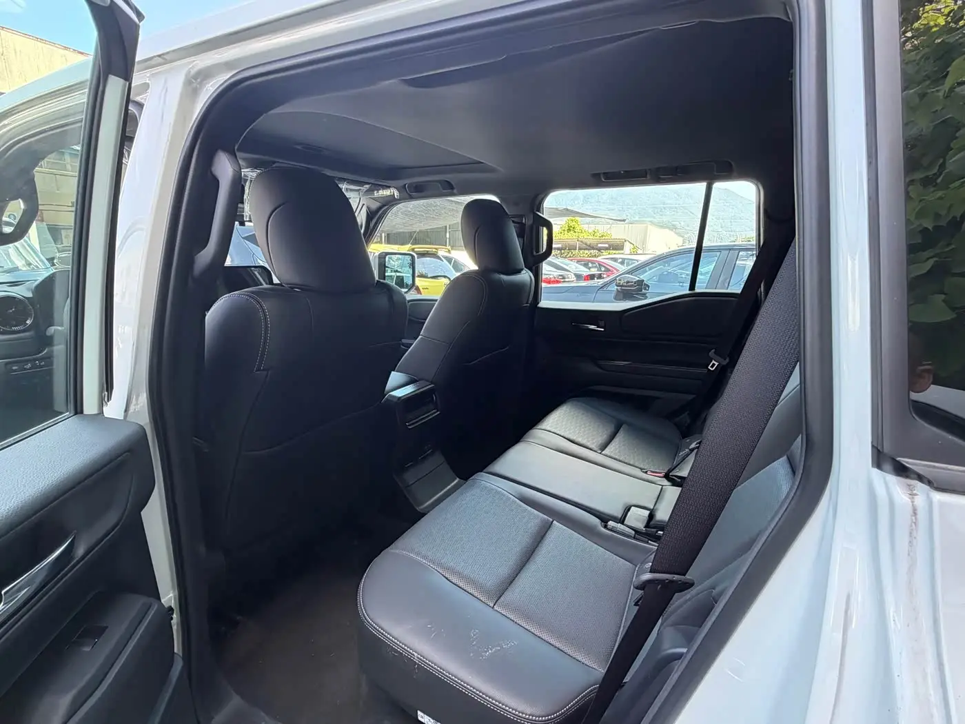 Toyota Prado 2025 — Photo 13/14