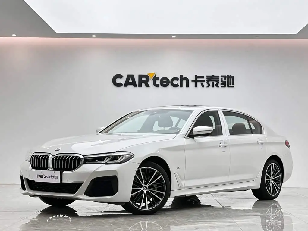 BMW 5 Series, 2022