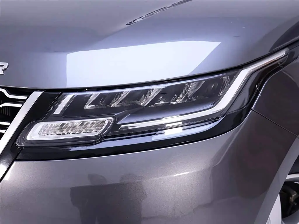 Land Rover Range Rover Velar 2019 — Photo 4/20