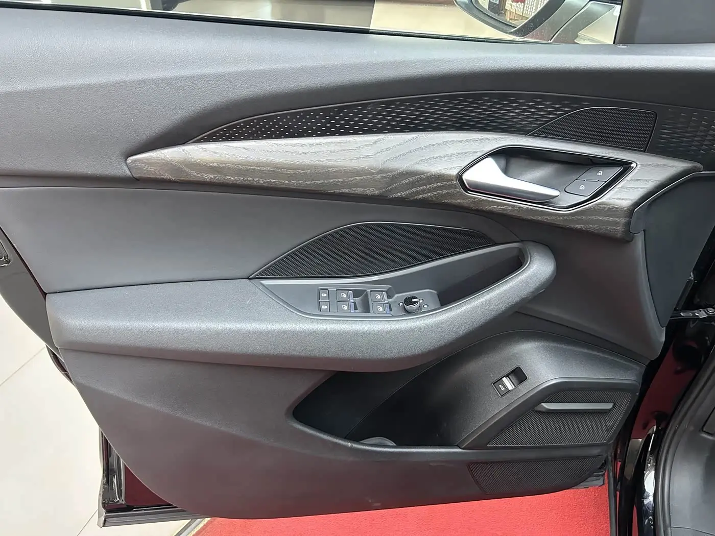 Audi Q6 2023 — Photo 12/20
