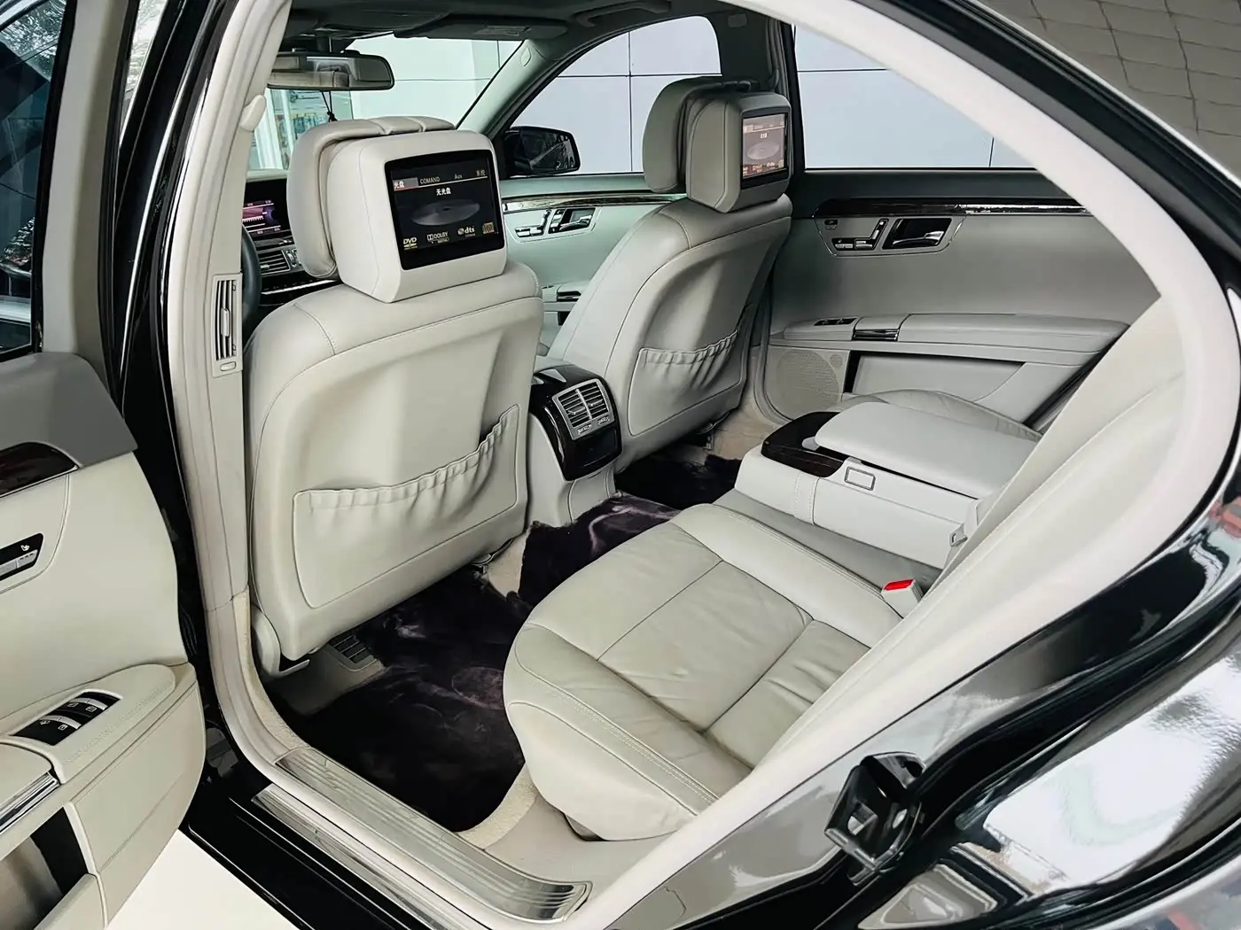 Mercedes-Benz S-Class 2011 — Şəkil 20/20