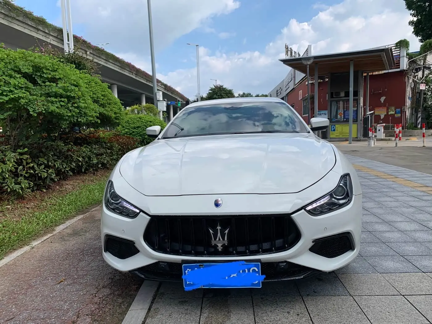 Maserati Ghibli 2021 — Photo 2/16
