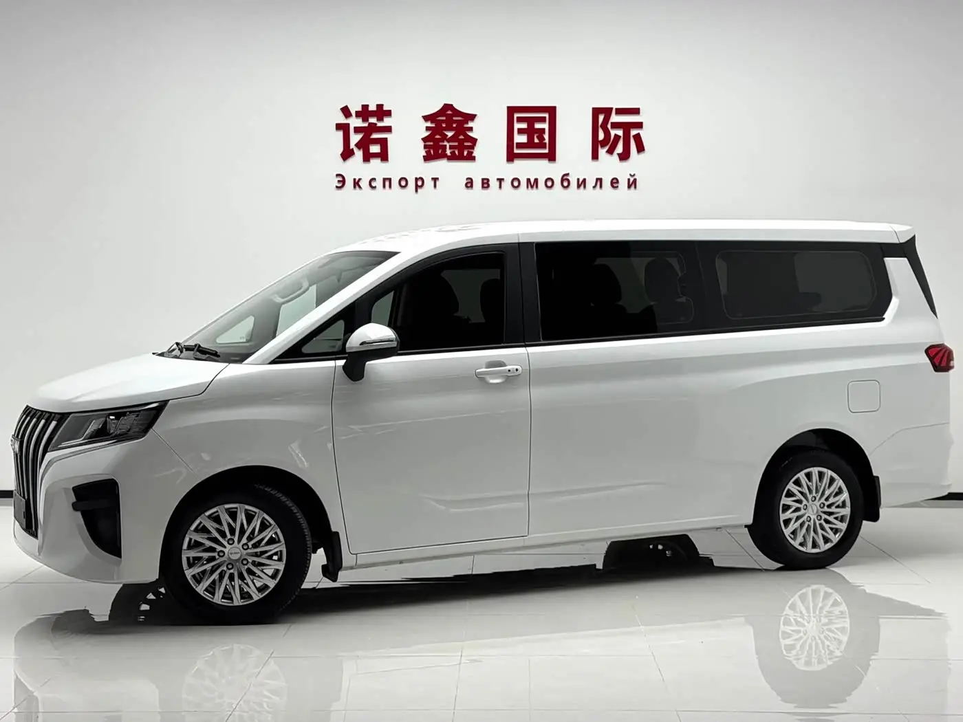 BAW (Beijing Automobile Works) Ruisheng Ace M7 2023 — Photo 1/18