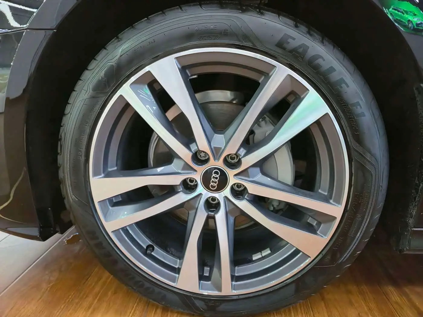 Audi A6L 2024 — Photo 9/20