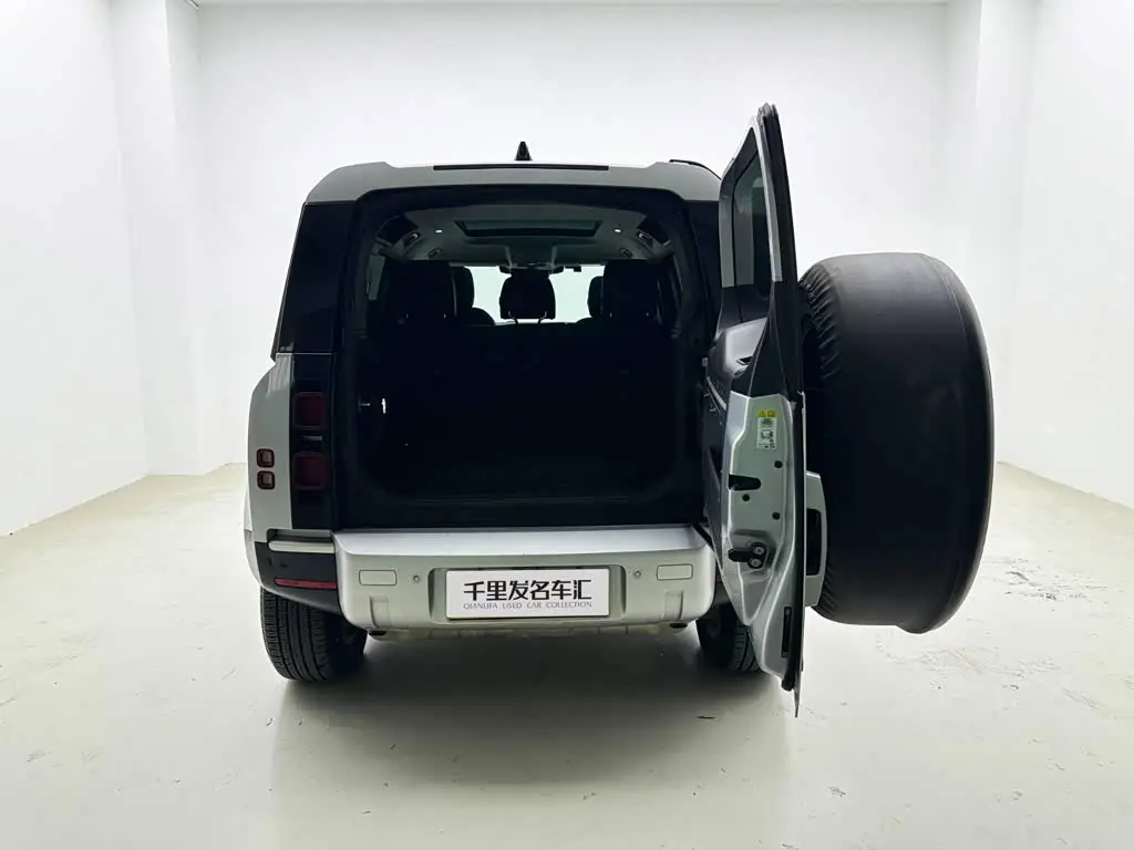 Land Rover Defender NEV 2021 — Фото 9/20