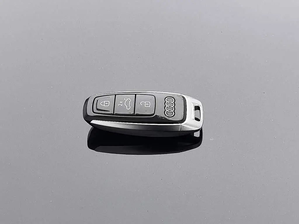 Audi Q7 2024 — Photo 19/20