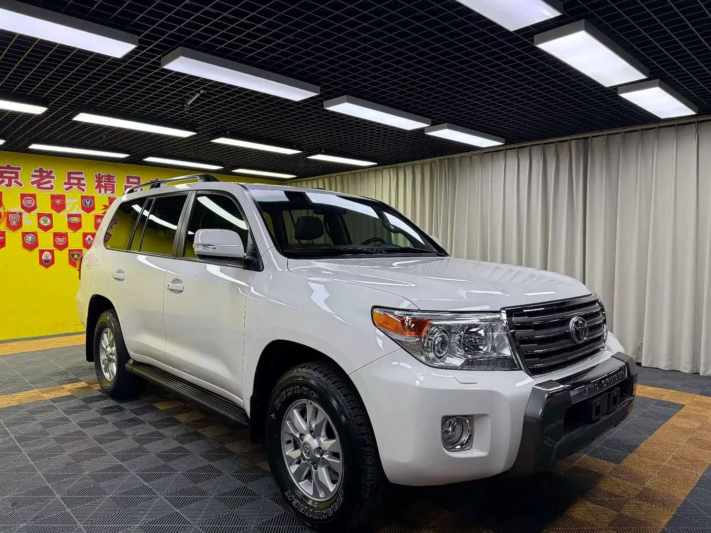 Toyota Land Cruiser 2014 — Şəkil 3/20
