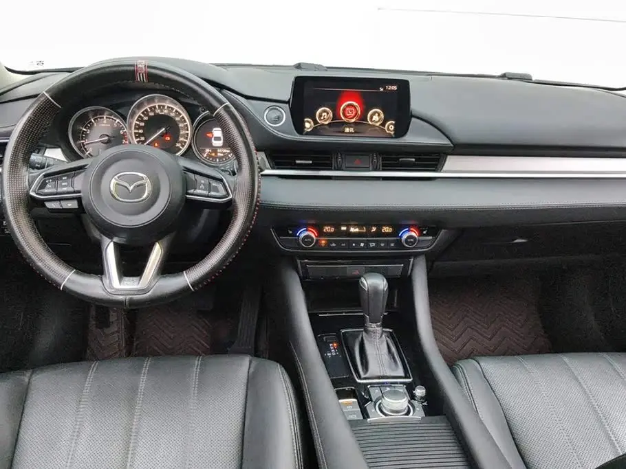 Mazda Atenza 2021 — Photo 12/16
