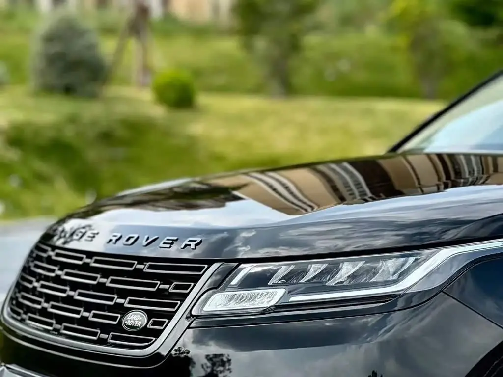 Land Rover Range Rover Velar 2023 — Фото 3/9