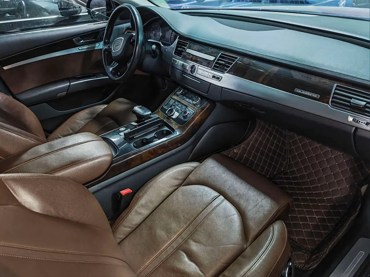 Audi A8 2016 — Photo 4/18