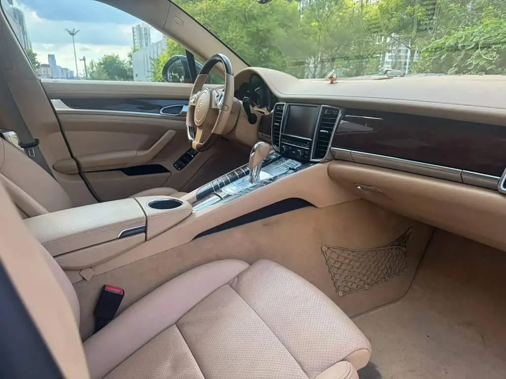 Porsche Panamera 2012 — Şəkil 11/11