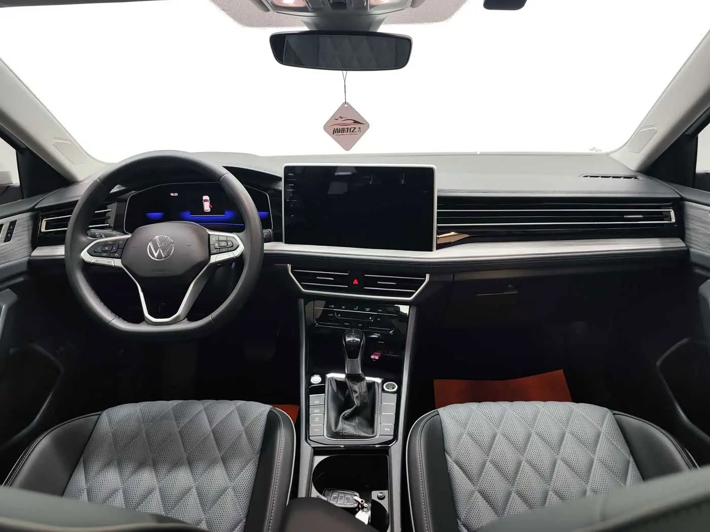 Volkswagen Sagitar 2022 — Şəkil 13/20