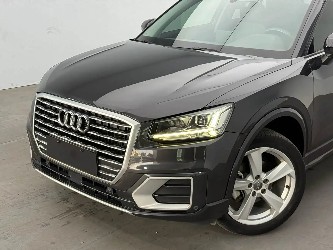 Audi Q2L 2021 — Şəkil 11/16