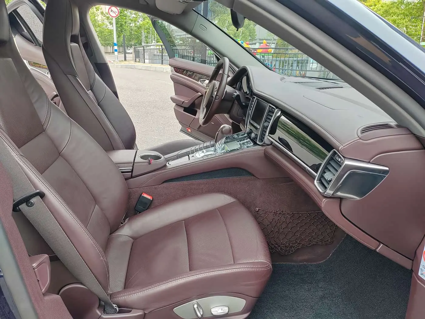 Porsche Panamera 2011 — Photo 13/16