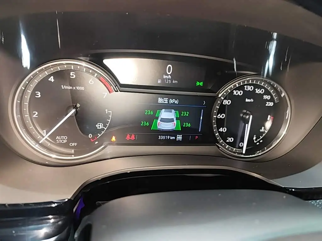 Cadillac XT6 2024 — Photo 12/20
