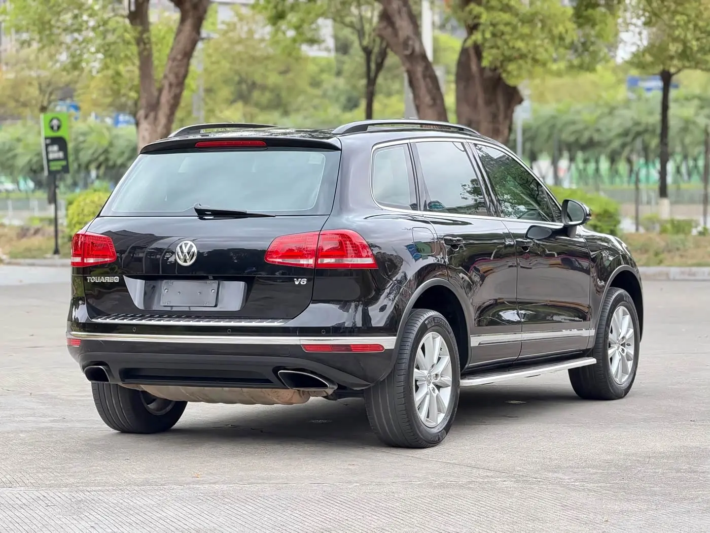 Volkswagen Touareg 2017 — Photo 5/20