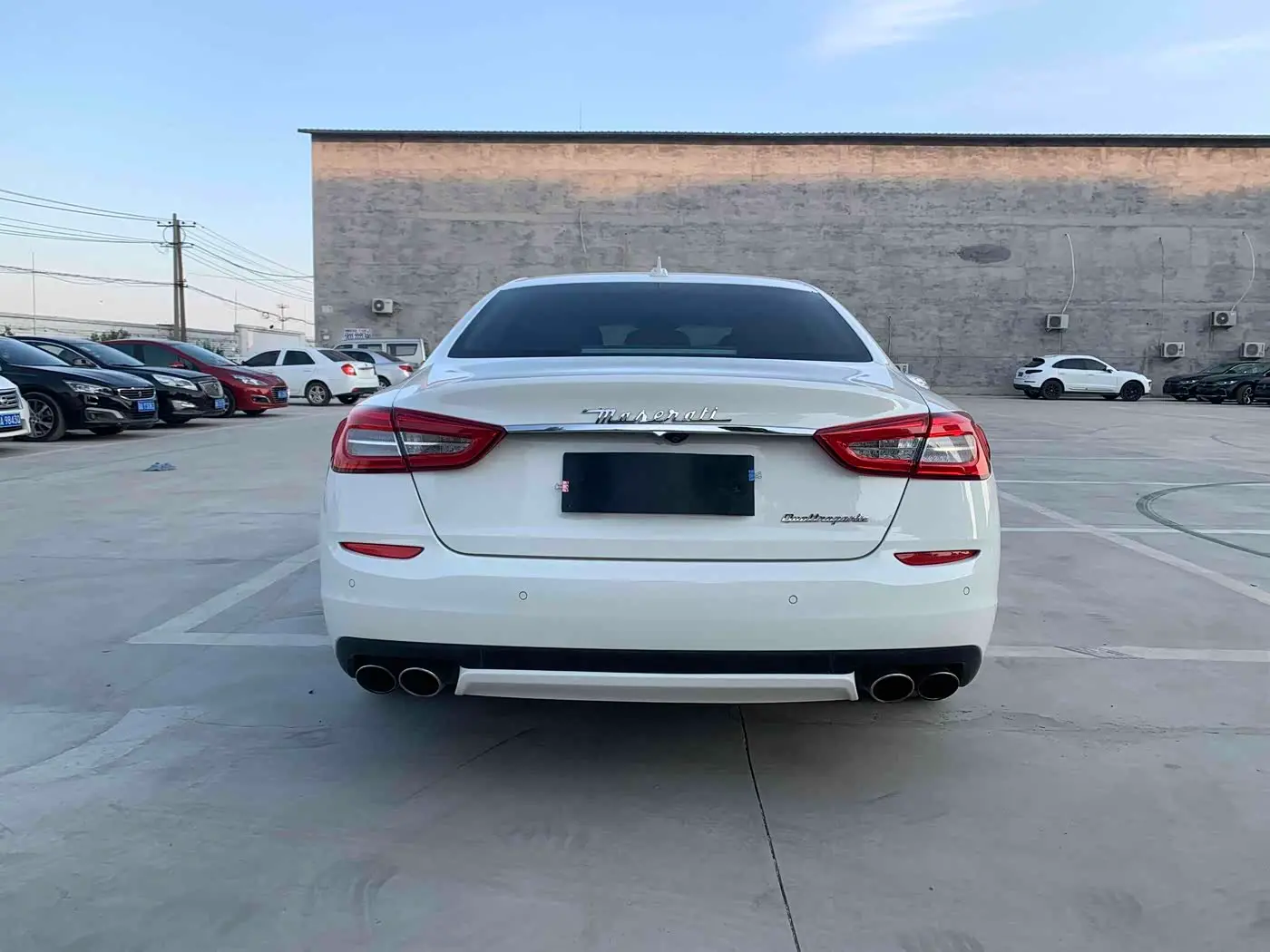 Maserati Quattroporte 2017 — Şəkil 14/15