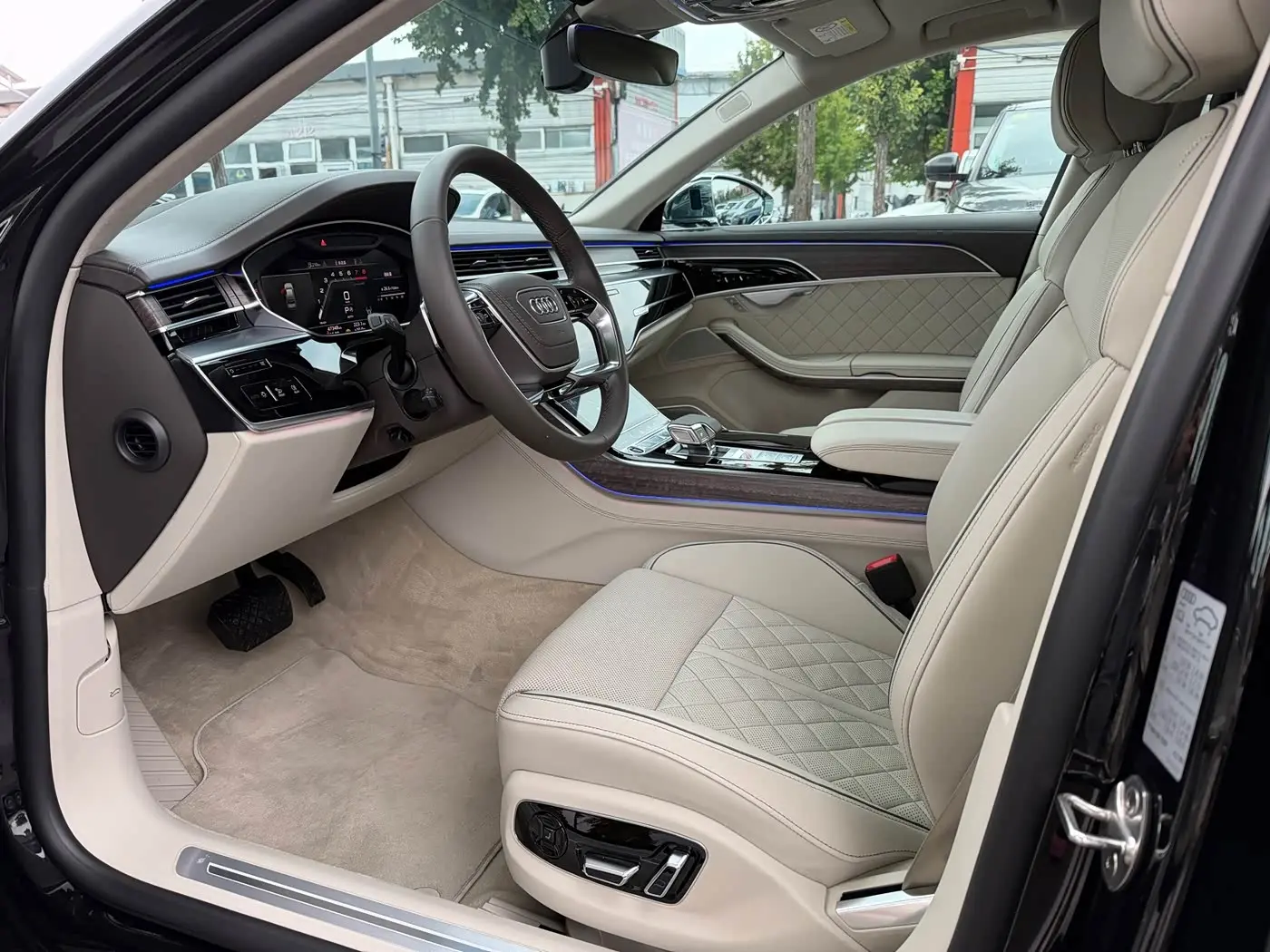 Audi A8 2022 — Şəkil 5/20