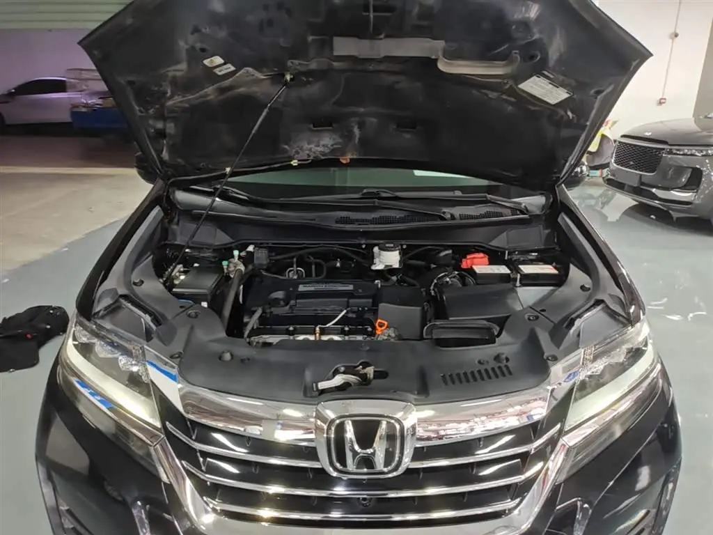 Honda Elysion 2017 — Photo 20/20