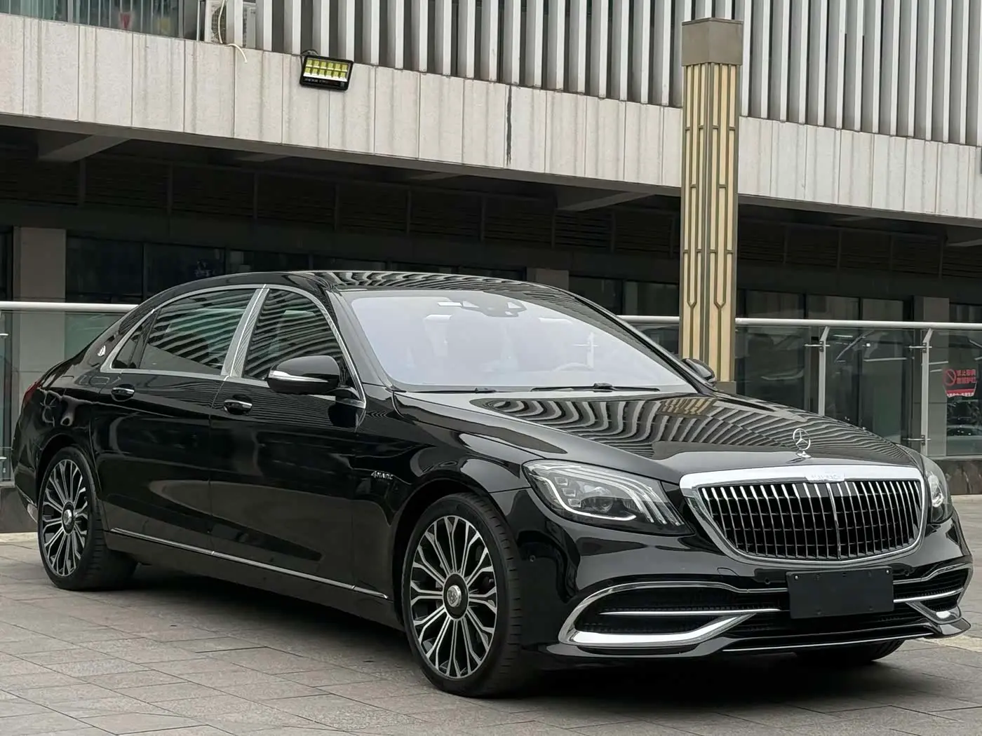 Mercedes-Benz Maybach S-Class 2020 — Фото 4/17