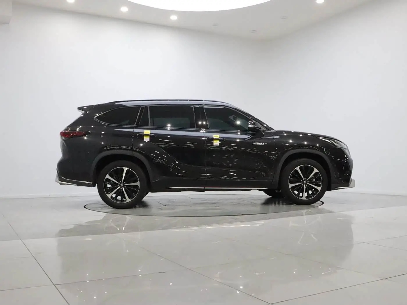 Toyota Crown Kluger 2024 — Şəkil 7/20