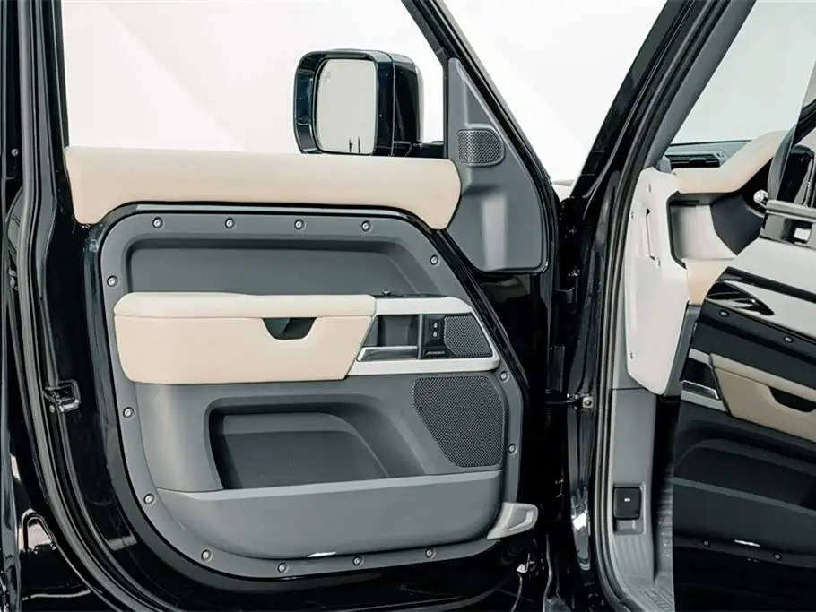 Land Rover Defender 2021 — Şəkil 20/20