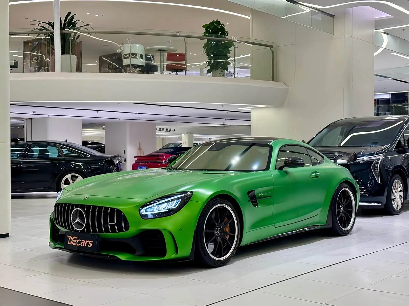 Mercedes-Benz AMG GT 2022 — Фото 2/20