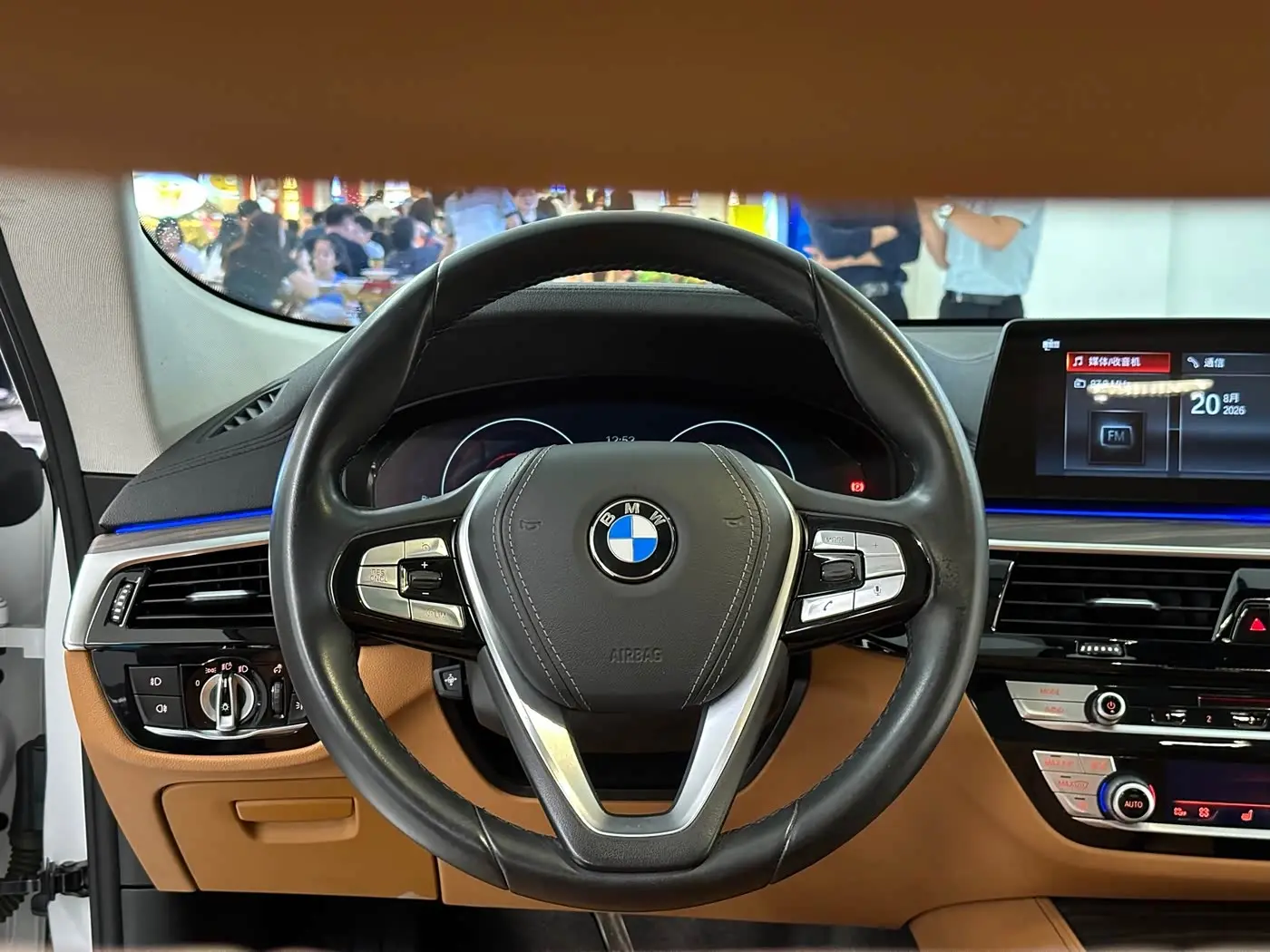 BMW 6 Series GT 2019 — Фото 16/20
